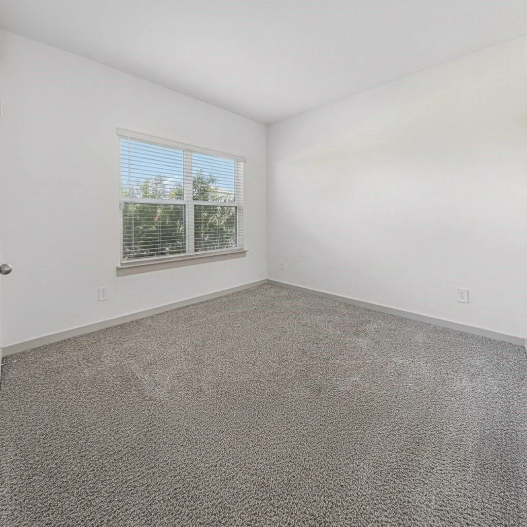Photo of 31 Desert Spring Lane