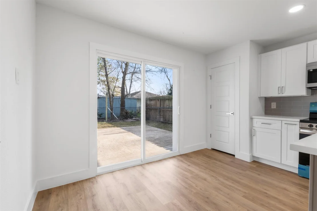 Photo of 6403 Acorn Forest Drive