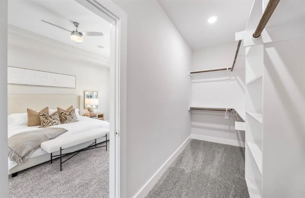 Photo of 6218 Carver Road