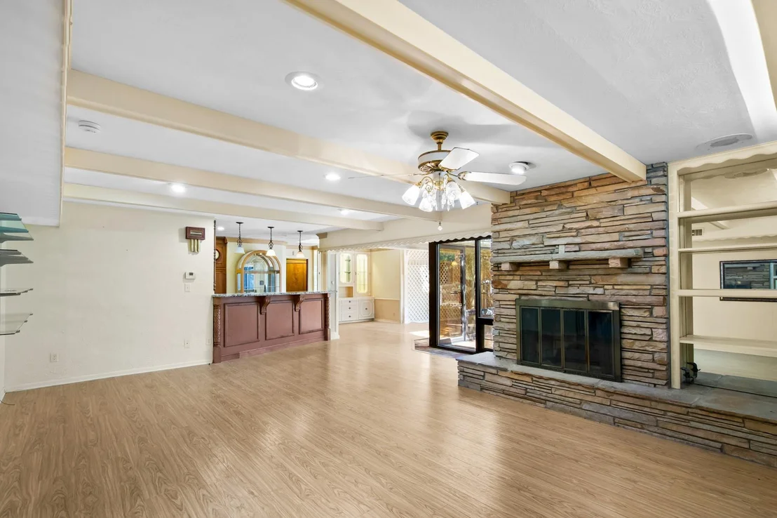 Photo of 1101 Clark Street