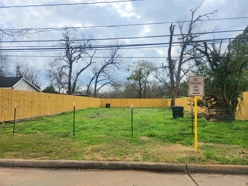 Photo of 5811 Roberts Road
