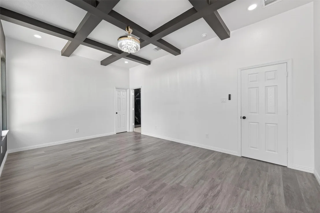 Photo of 1014 Exotic Pine Drive