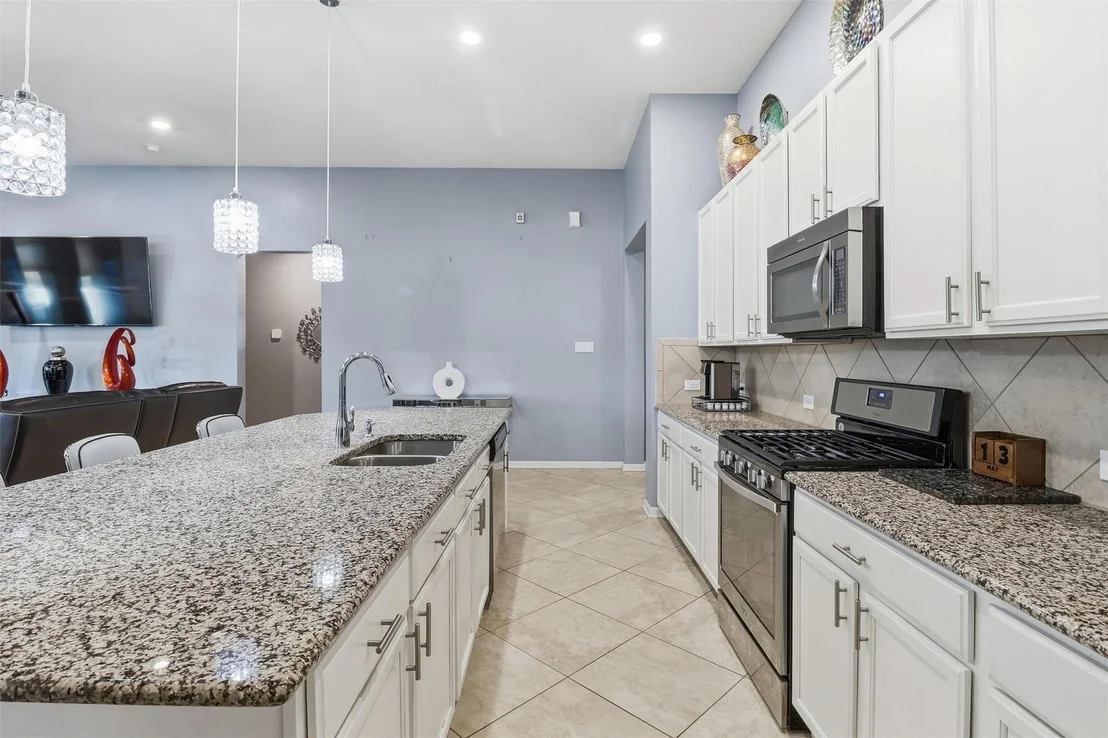 Photo of 8115 Cheyenne Hills Trail