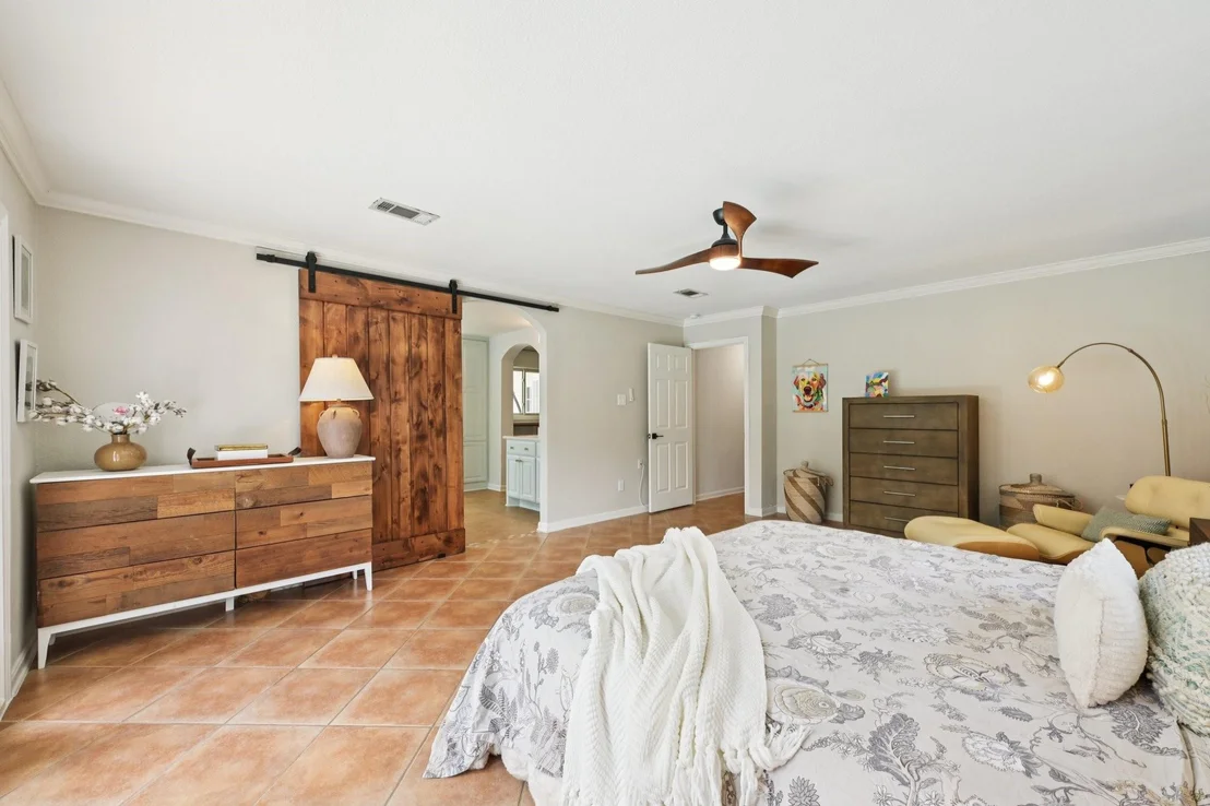 Photo of 14627 Oak Bend Drive