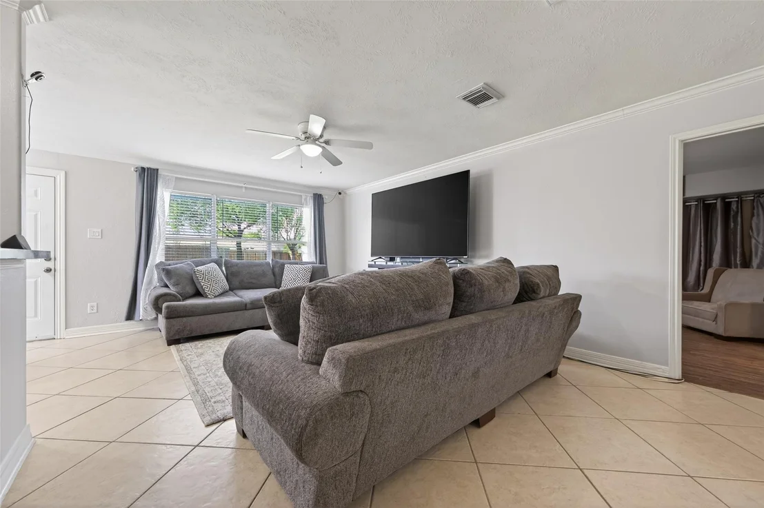 Photo of 903 Red Alder Circle