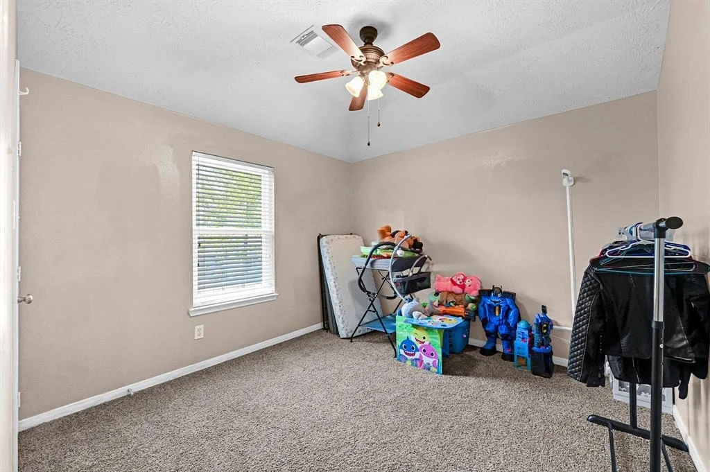 Photo of 25311 Holyoke Lane