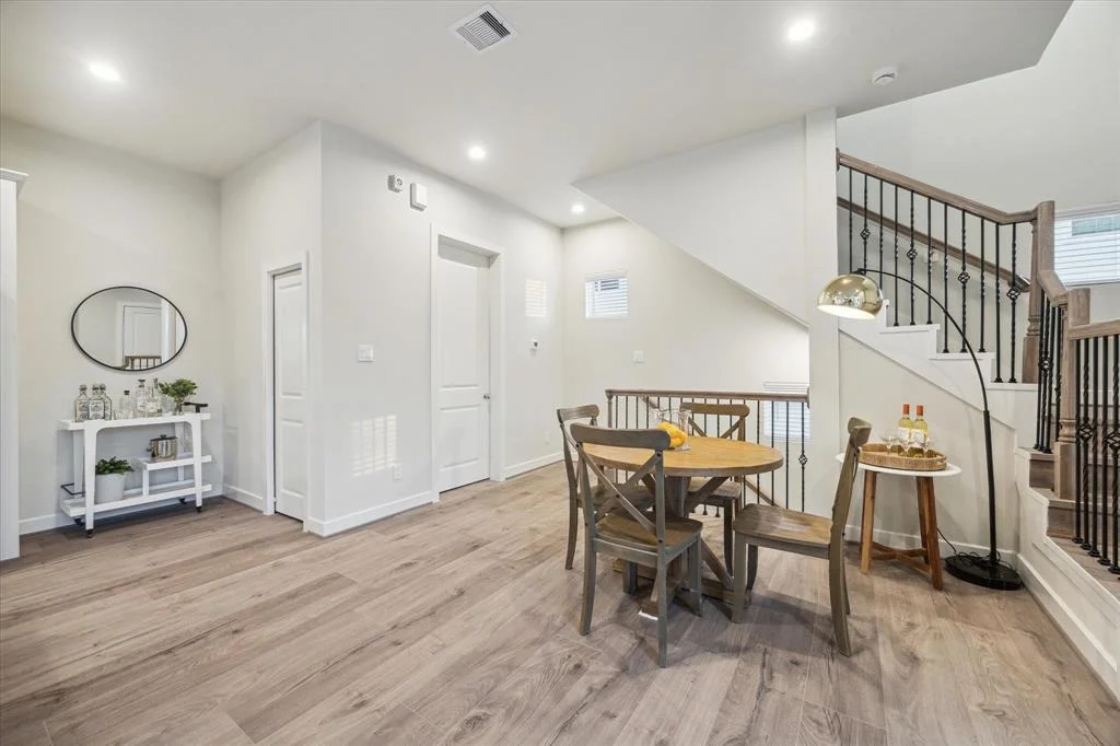 Photo of 3920 Willowbend Point Drive
