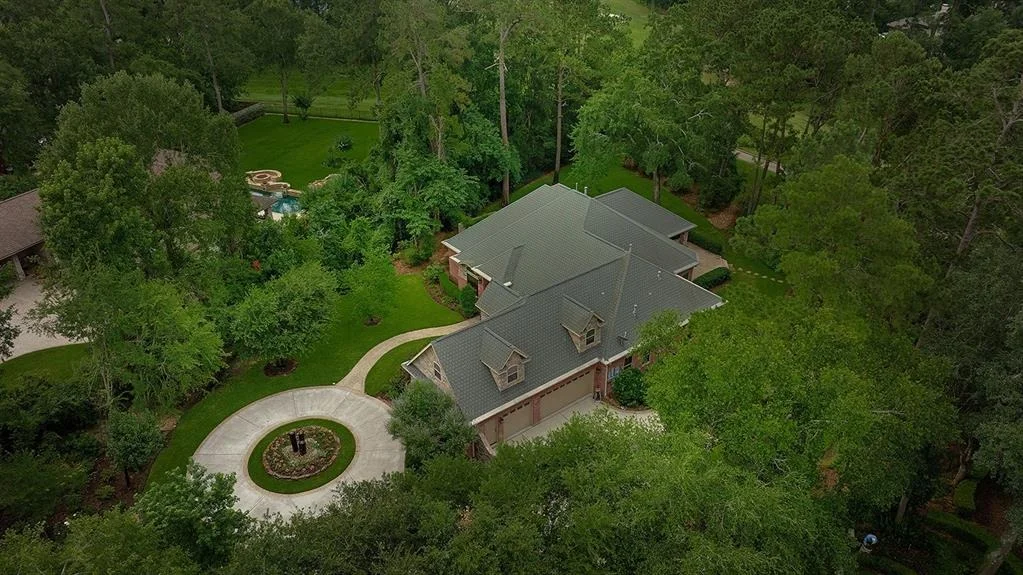 Photo of 11 Chestnut Hill Court