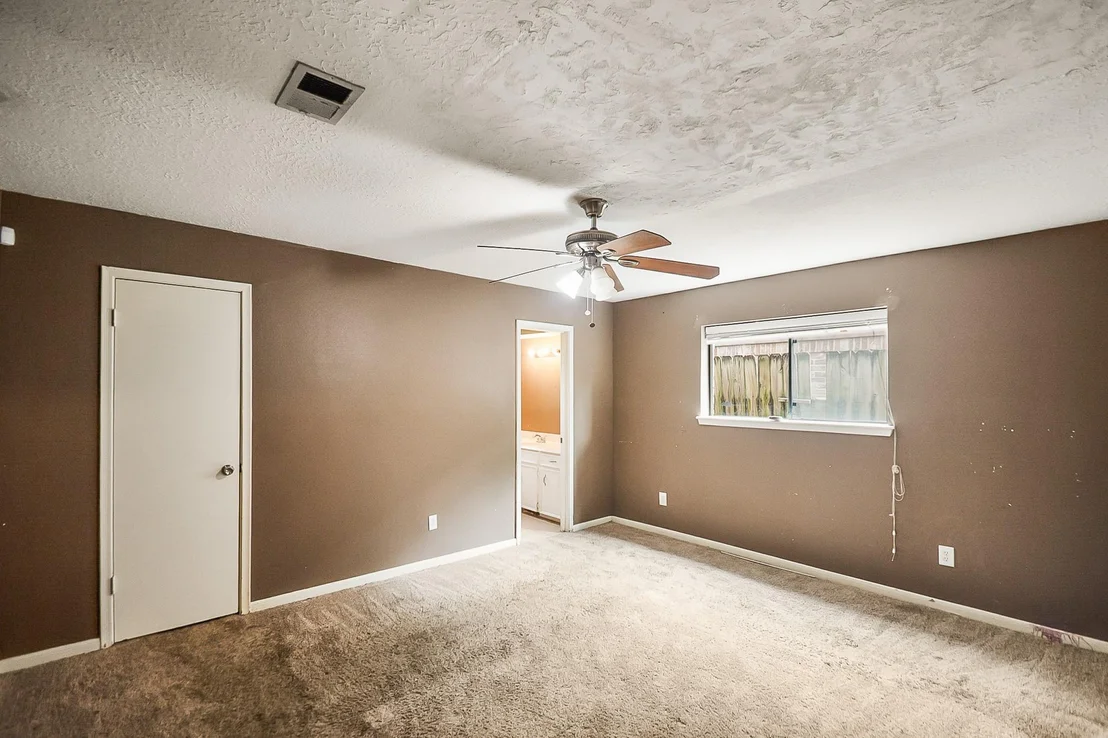 Photo of 23538 Canyon Lake Drive