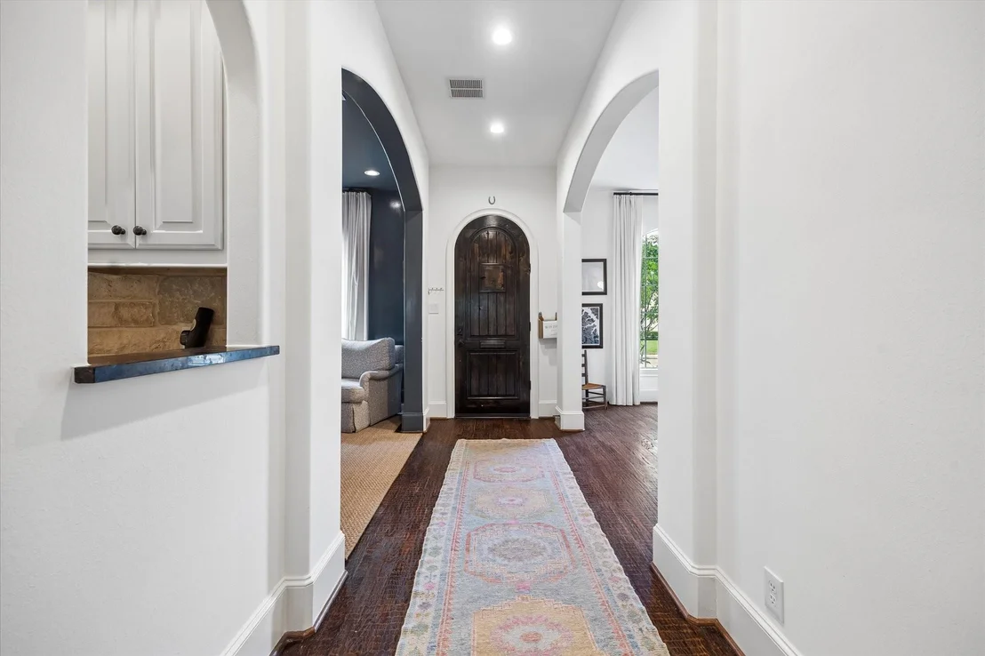 Photo of 6151 Chevy Chase Drive