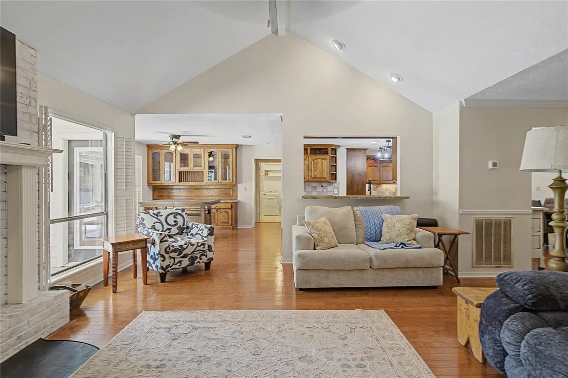 Photo of 16558 Green Meadow Loop