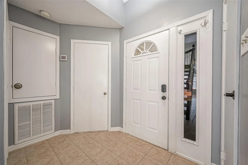 Photo of 7770 Pine Center Drive