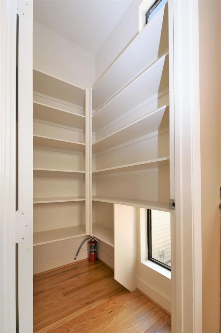 Photo of 723 Reinerman