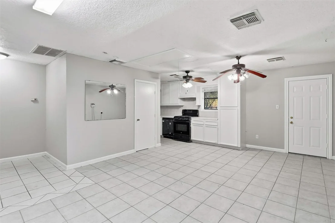 Photo of 8619 Arranmore Lane