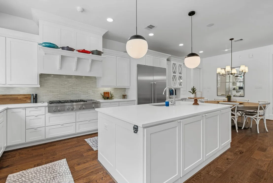 Photo of 10 Riata Drive