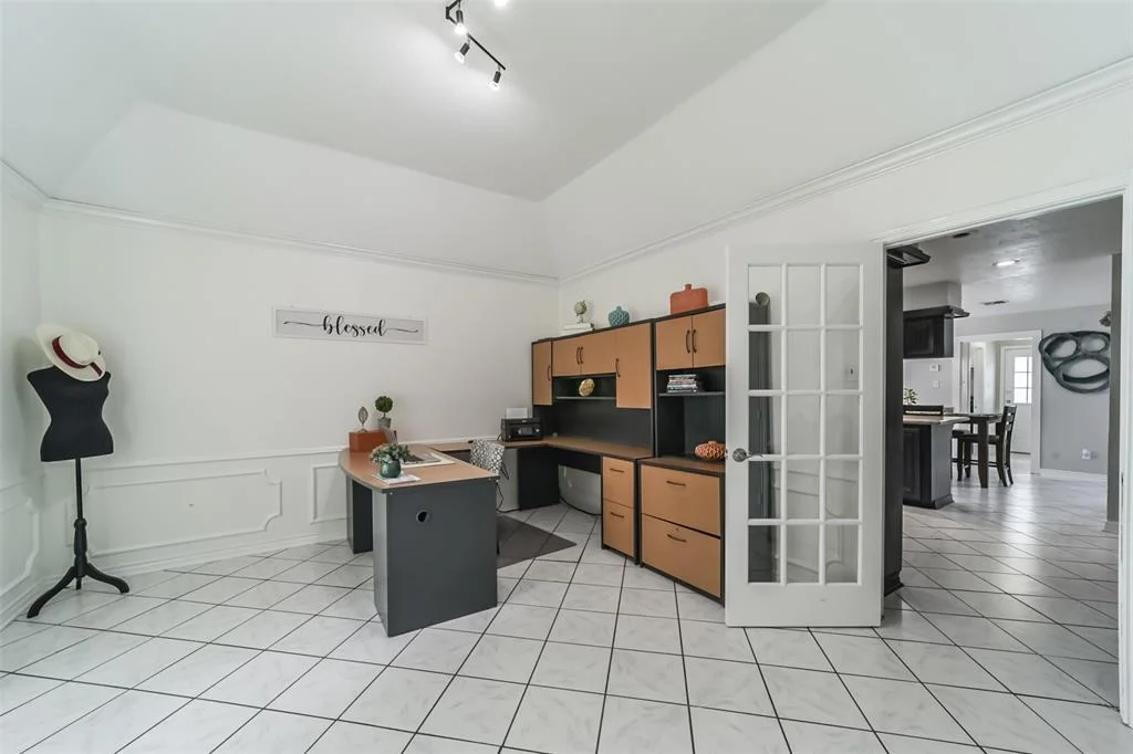 Photo of 11814 Gardenglen Drive