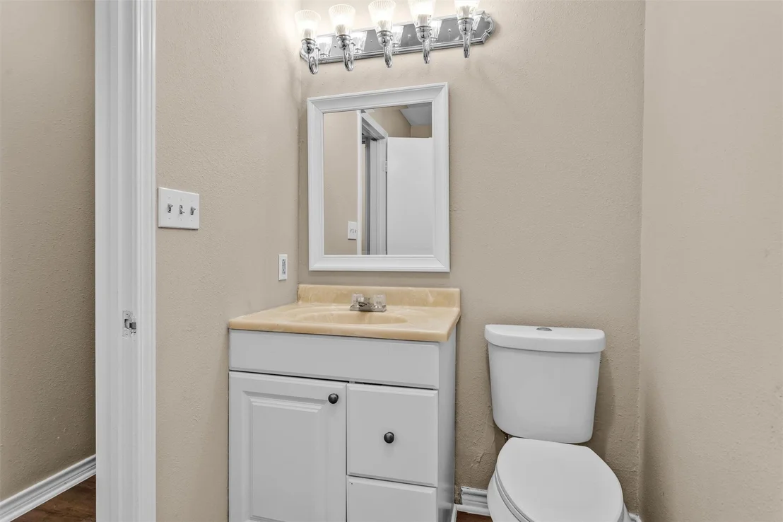 Photo of 13677 Hillcrest Manor Drive