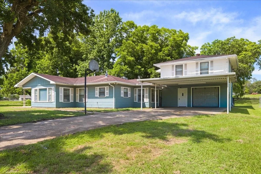Photo of 8081 Ernst Parkway