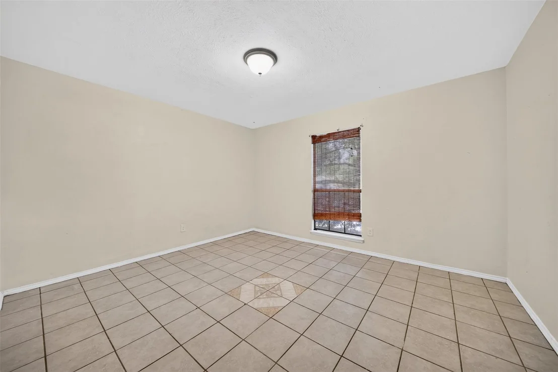Photo of 22702 Melham Lane