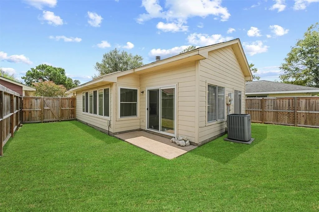 Photo of 9314 Rippling Fields Drive