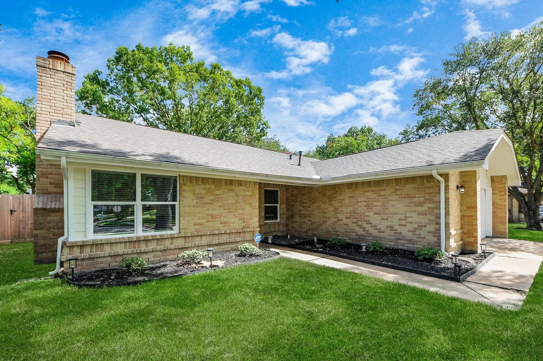 Photo of 22035 Birch Valley Drive