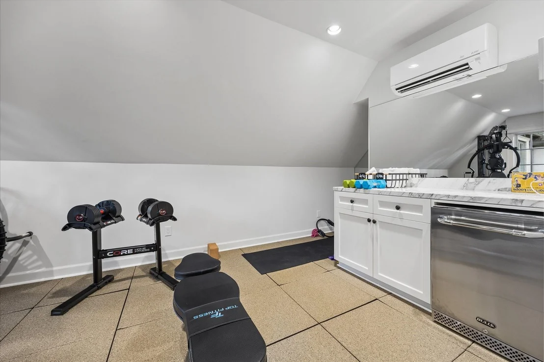 Photo of 3111 Plumb Street