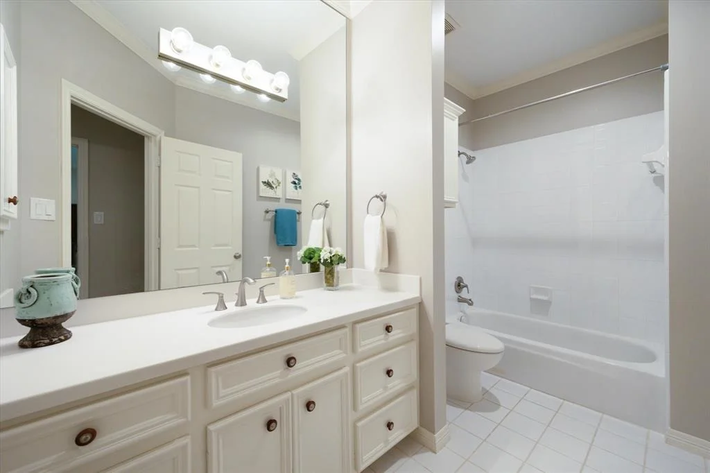 Photo of 333 Sugarberry Circle