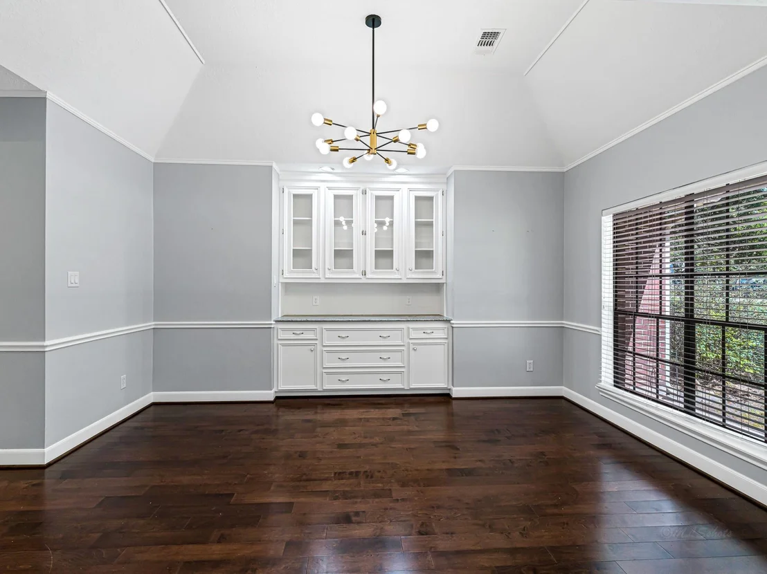 Photo of 3102 Willow Creek Lane