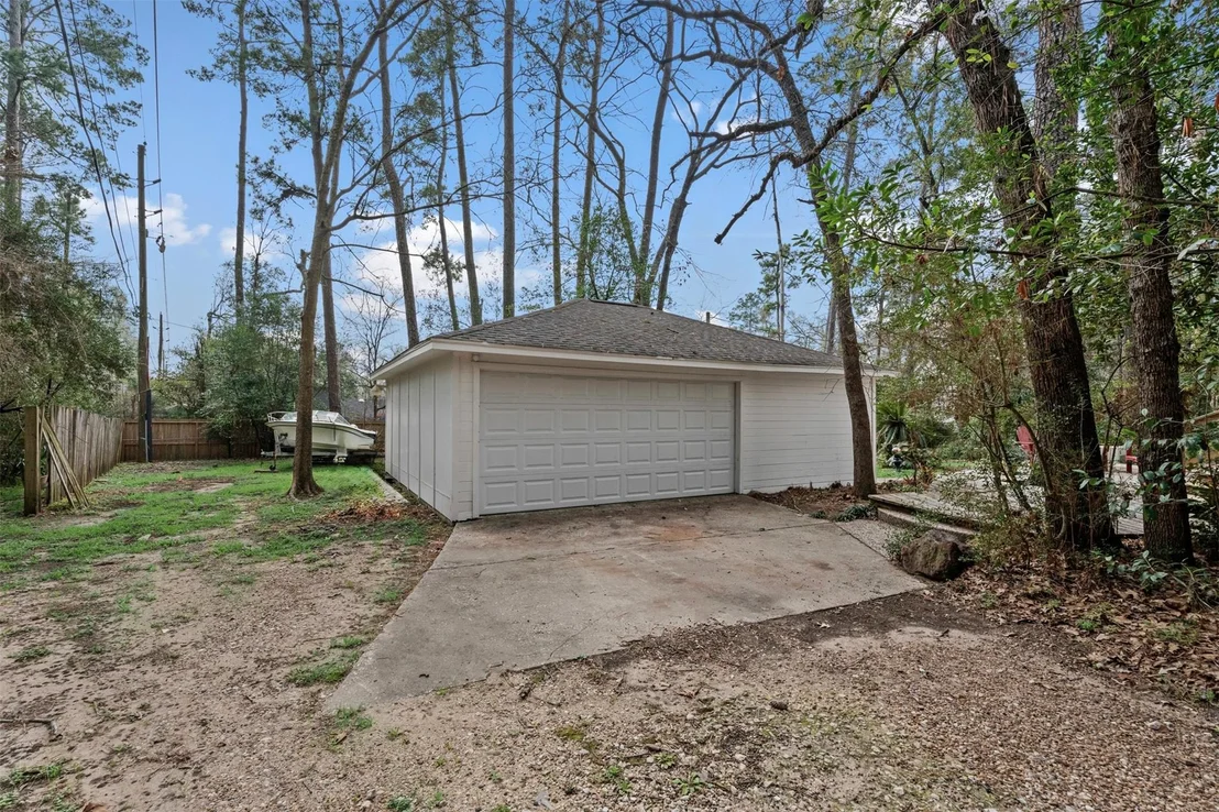 Photo of 2322 Shadow Glen
