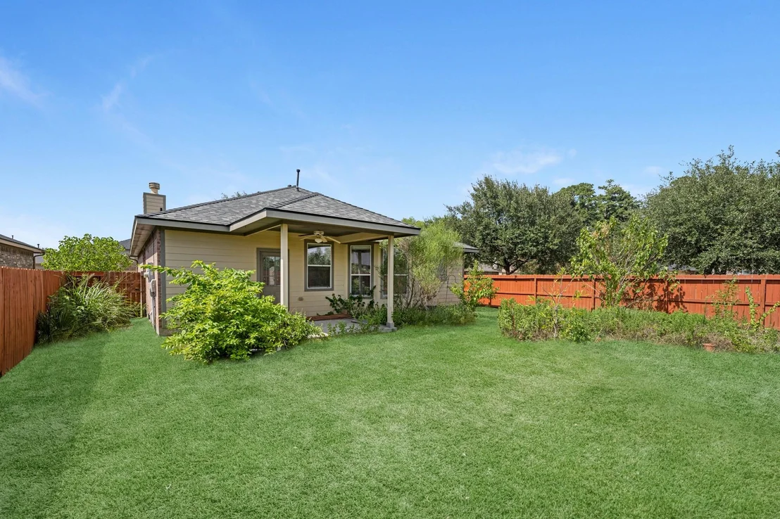 Photo of 1922 Vale Haven Drive