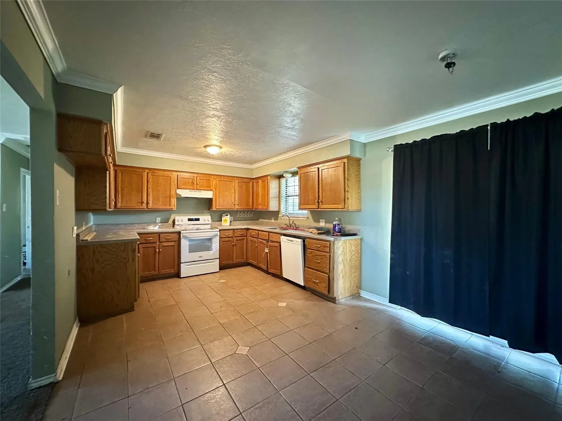 Photo of 200 Lilley Road