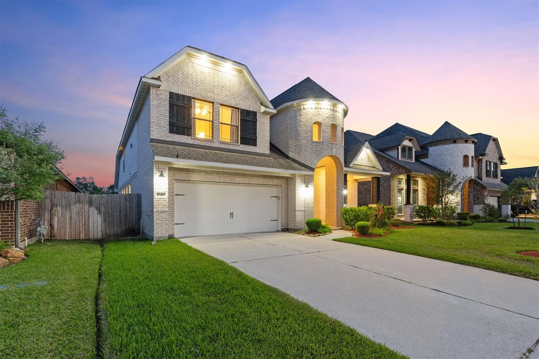 Photo of 10419 Silver Shield Way