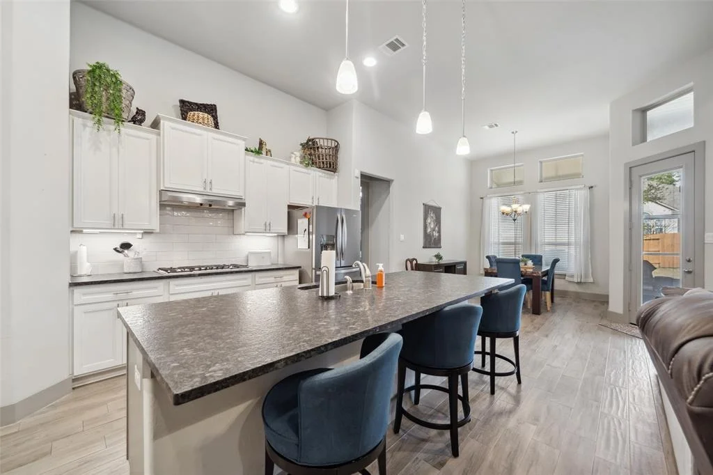 Photo of 327 Red Maple Lane