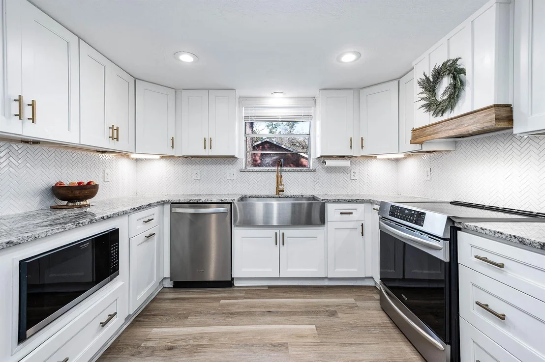 Photo of 26715 Maplewood Drive