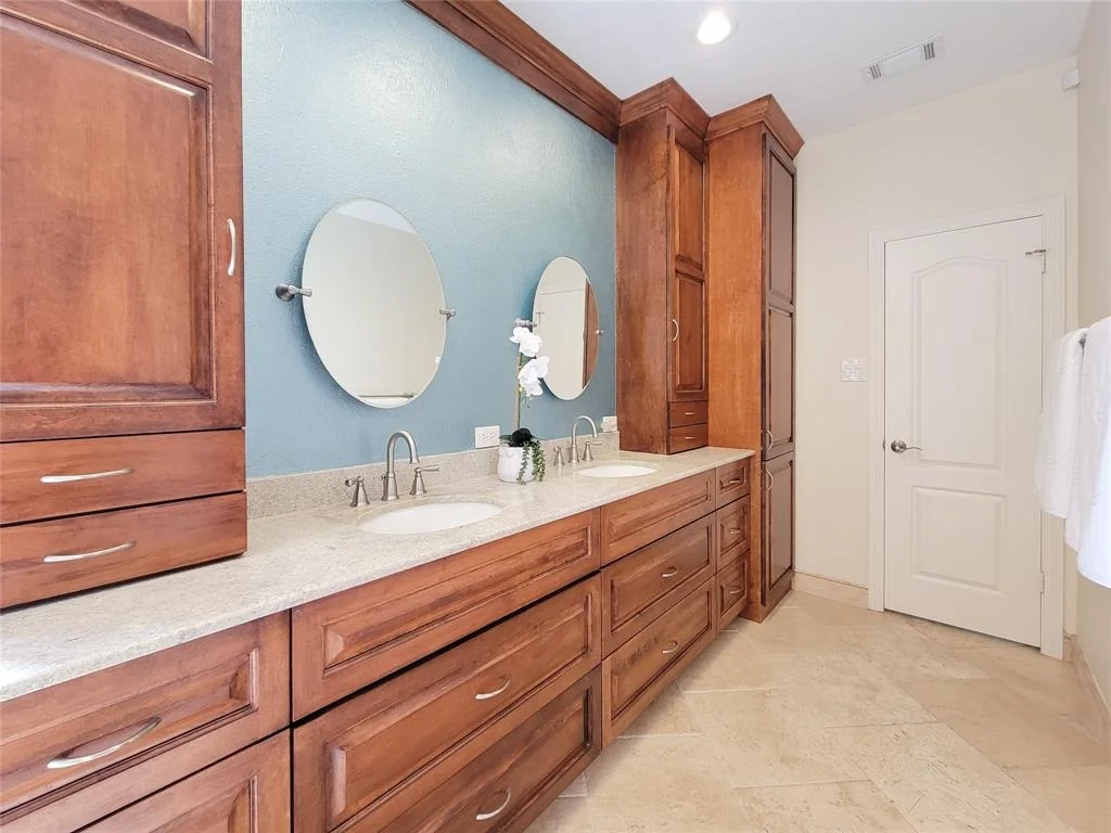 Photo of 22522 Wolfs Meadow Lane
