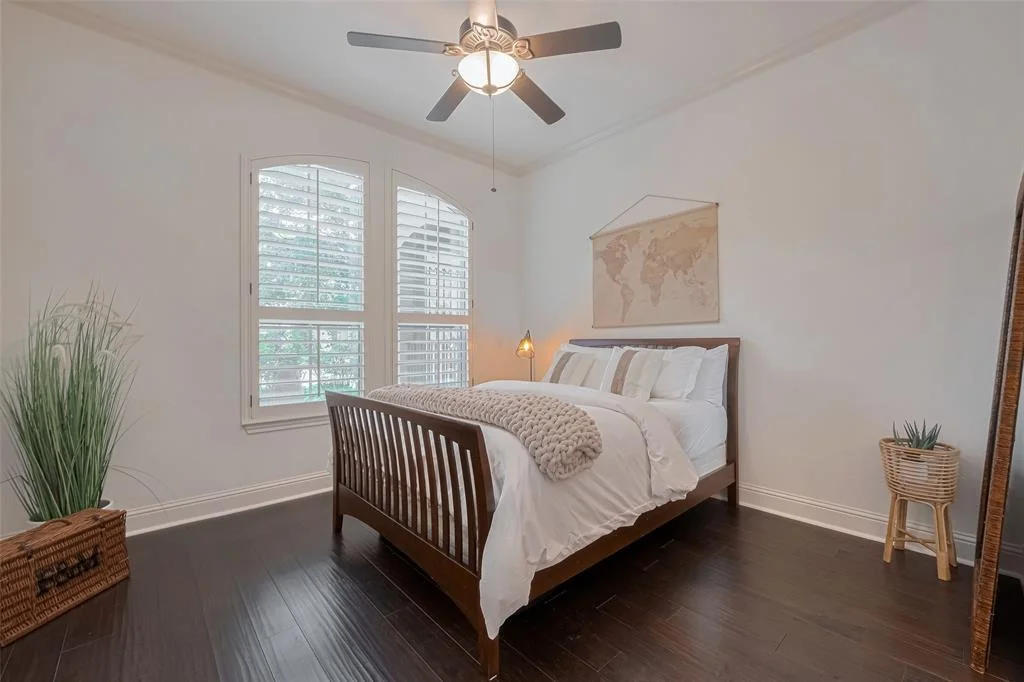 Photo of 7 Edgemont Court