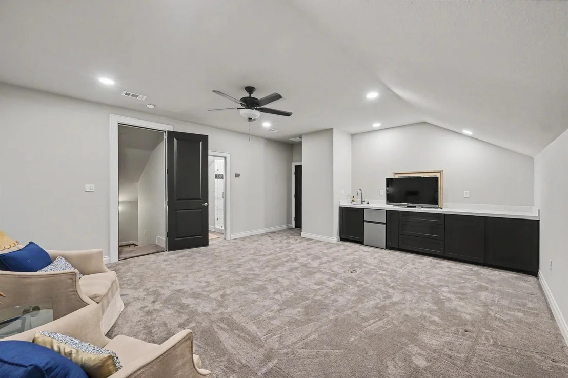 Photo of 4787 W Fork Boulevard