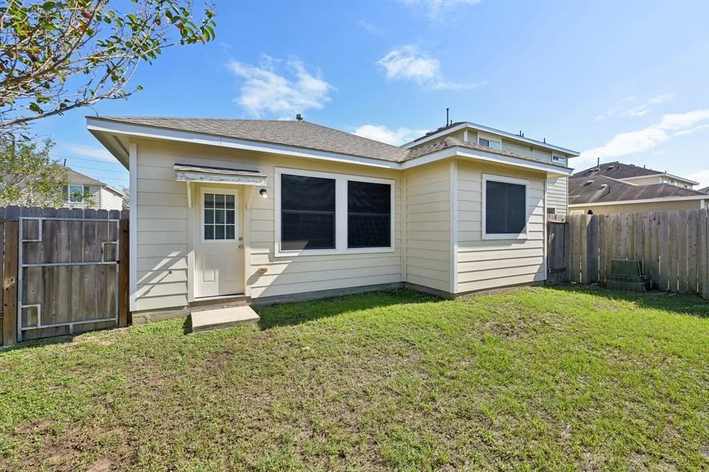 Photo of 3919 Mossy Spring Lane