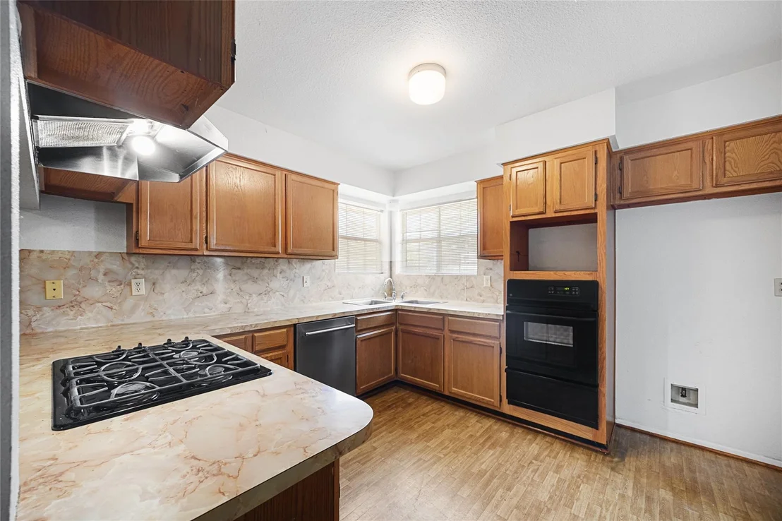 Photo of 14256 Shadow Bay Drive
