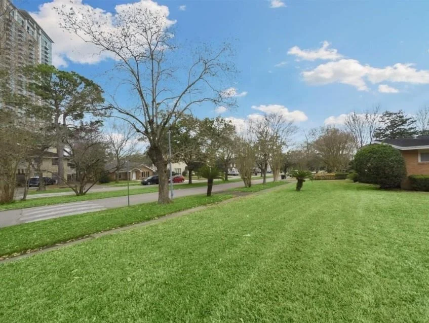 Photo of 2018 Southgate Boulevard
