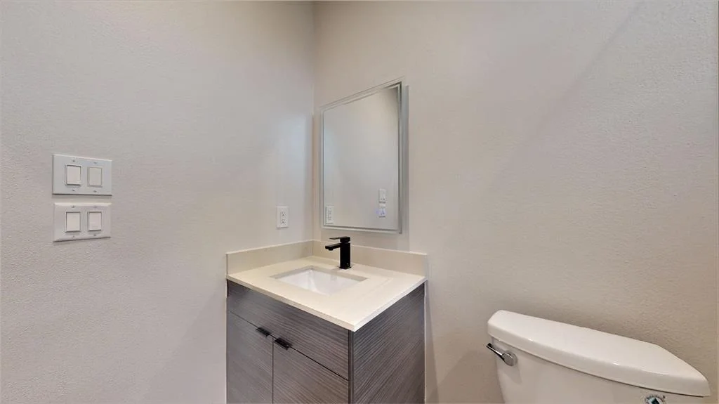 Photo of 531 Memorial Heights Drive