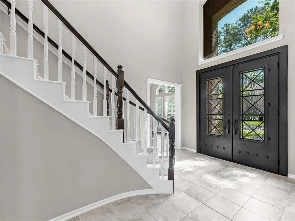 Photo of 5831 Mountain View Drive