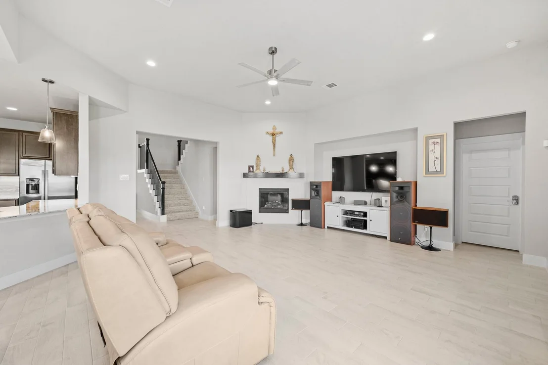 Photo of 2515 Red Hickory Drive