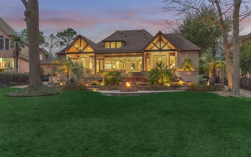 Photo of 1010 The Cliffs Boulevard