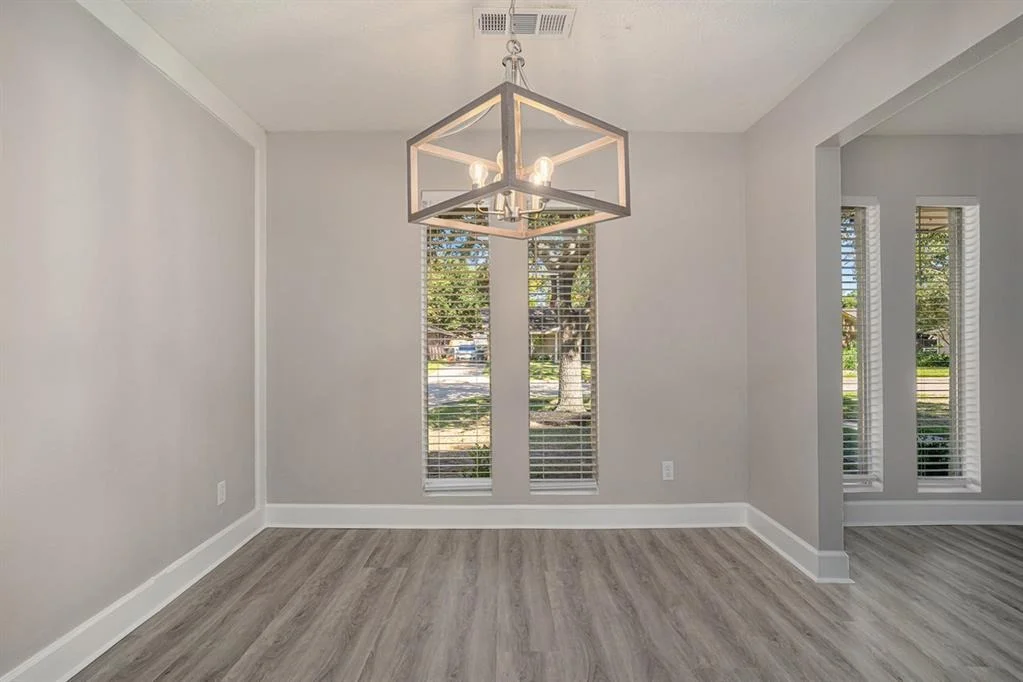 Photo of 710 Bayview Drive