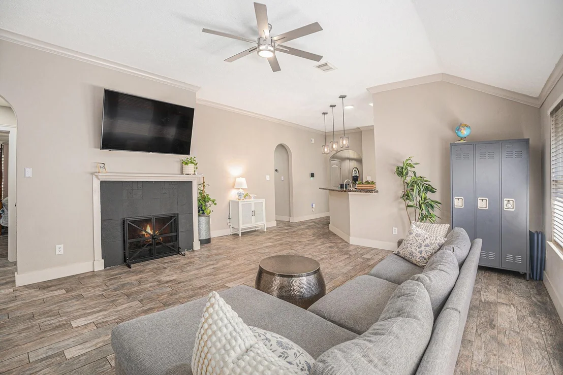 Photo of 2884 Shallow Brook Lane