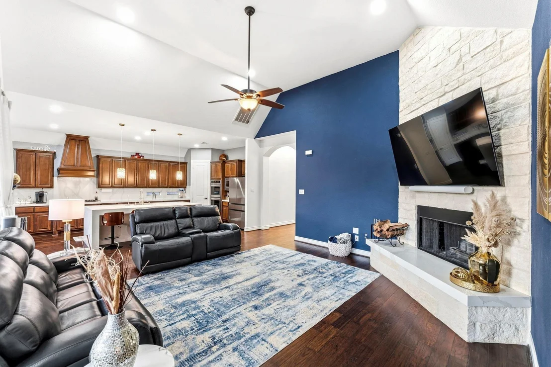 Photo of 902 Holly Chapple Drive