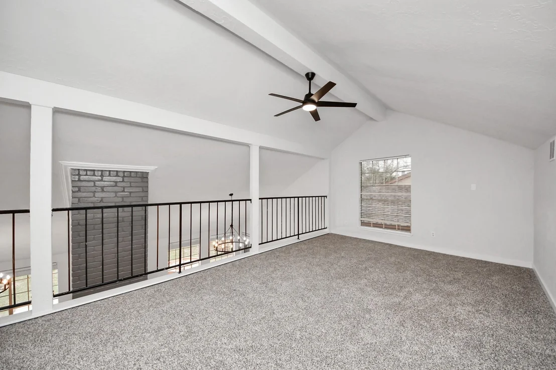 Photo of 718 Land Grant Drive