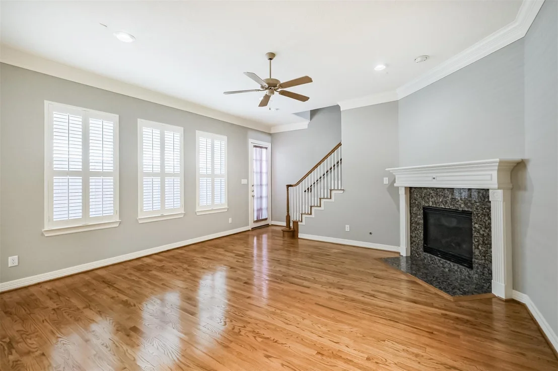 Photo of 1311 Shady Villa Pine
