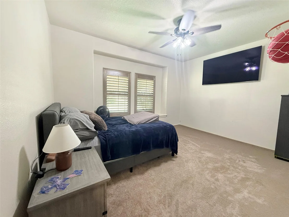 Photo of 313 Creekside Lane
